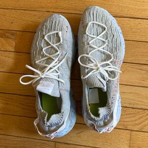 Women’s Nike Space Hippie 10.5